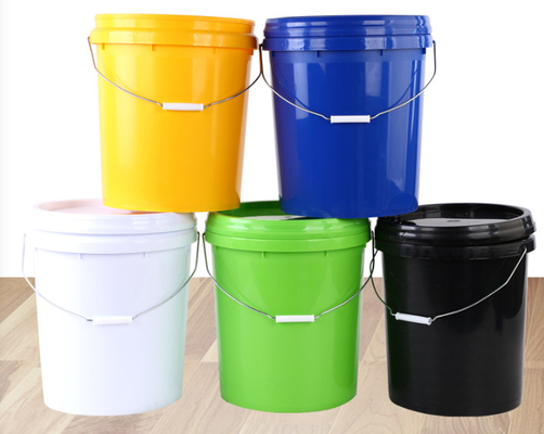 Botti di plastica da 5 galloni di 20 litri