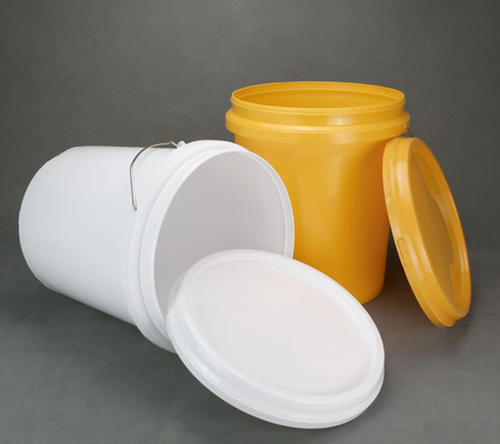Botti di plastica o di metallo di 20 litri impilabili con tappo UV resistente