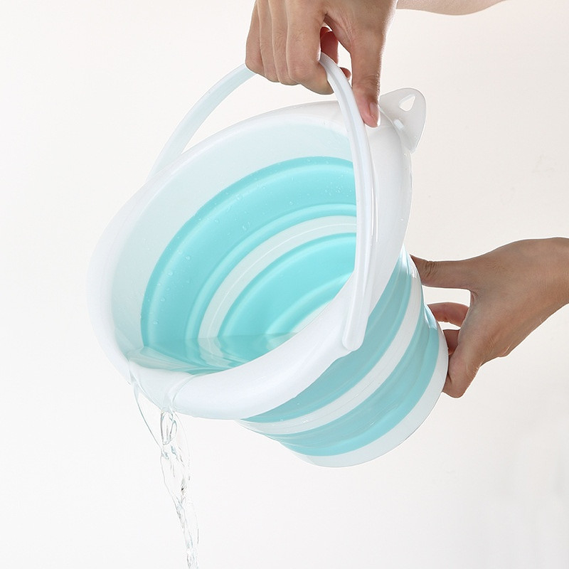 Disegno di risparmio di spazio di un secchio di plastica pieghevole da 10 litri per il campeggio Lavaggio auto Avventure all'aria aperta