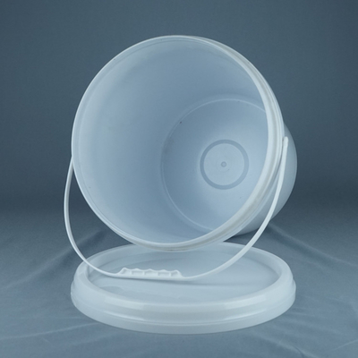 Bottile di plastica di grado alimentare impilabile con coperchio e manico bianco riciclabile da -40°F a 180°F