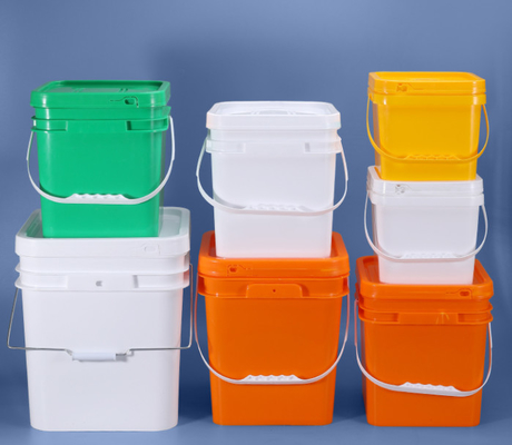 Le materie prime pp di 100% quadrano il secchio di plastica con la maniglia