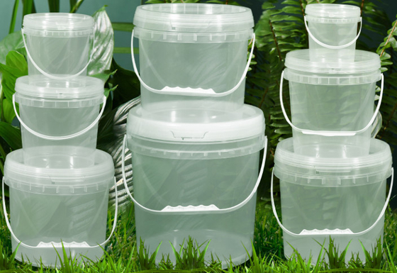 Superficie regolare a forma di del recipiente di plastica del secchio chiara personalizzabile