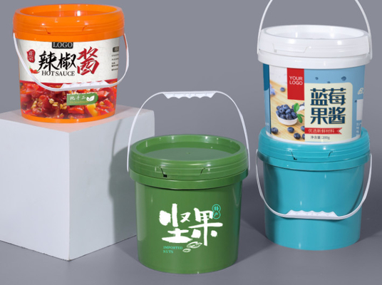 Pratico secchio di plastica / secchio alimentare con maniglia