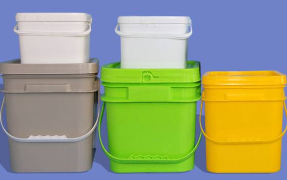 Bottile di plastica quadrata di qualità alimentare resistente agli urti leggero con capacità di 10 litri