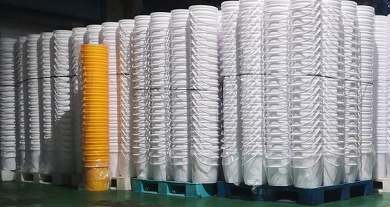 Contenitore di plastica arrotondato La soluzione definitiva per il deposito dei vostri oggetti