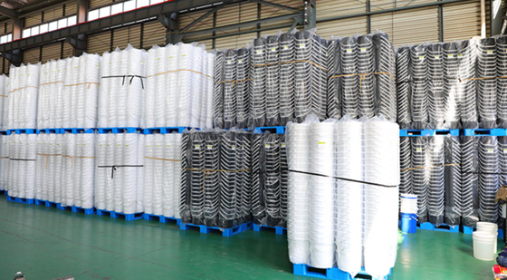 Botti di plastica industriale da cinque galloni con coperchio e guarnizione per le necessità di imballaggio
