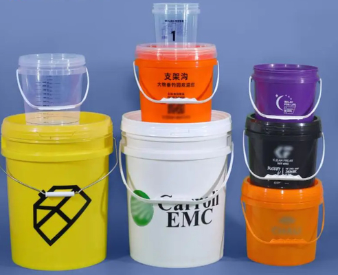Bottine di plastica bianche da cinque galloni impilabili per le esigenze dei clienti
