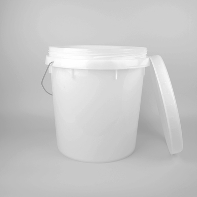 Un'abitudine di 20 litri ha stampato i secchi ricoprenti 5 galloni