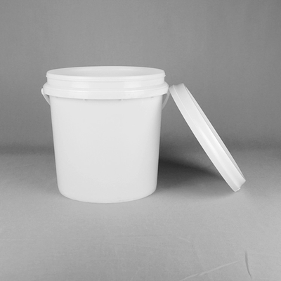 Materiale HDPE/dei pp un colore bianco di 5 secchi di plastica di gallone