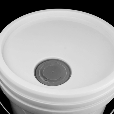 Certificazione ISO9001 secchio del lubrificante da 20 litri con il coperchio del becco
